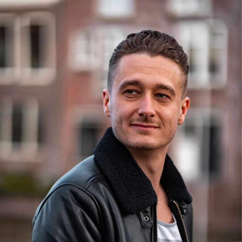 Ruud tijdens tinderfotoshoot dordrecht swipeshots